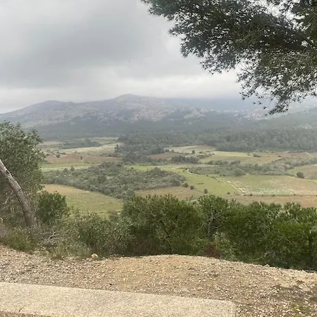 Casa Madrina - Renovated House, 3 Bedrooms, 6 People Holiday home Roquefort-des-Corbieres