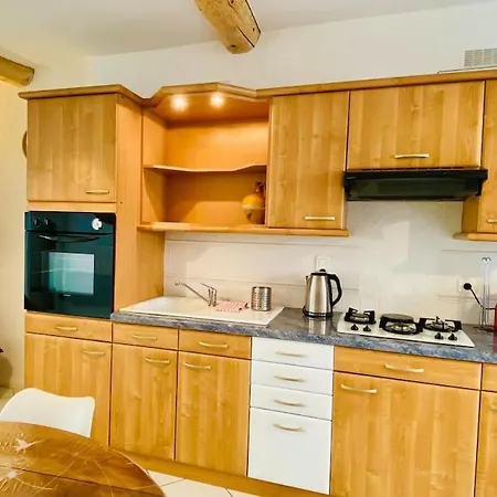 Casa Madrina - Renovated House, 3 Bedrooms, 6 People Сasa de vacaciones Roquefort-des-Corbières
